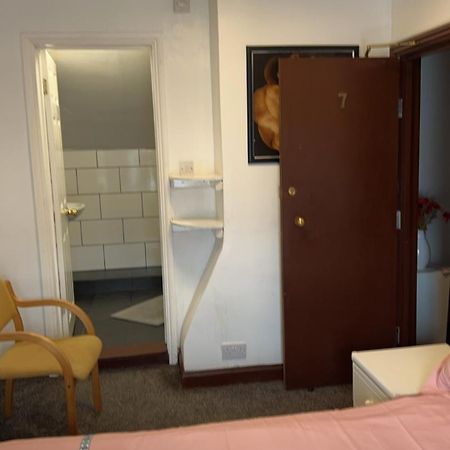 Holland House Hotel เกรทยาร์มัธ ภายนอก รูปภาพ