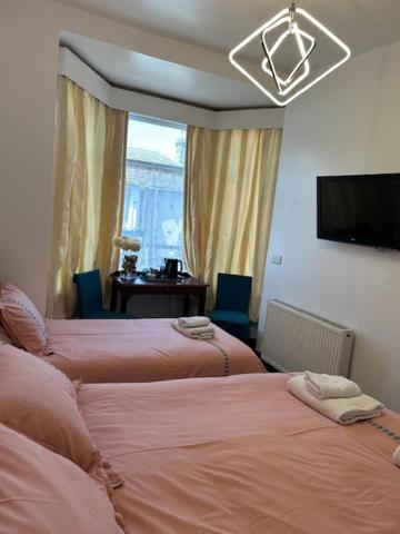 Holland House Hotel เกรทยาร์มัธ ภายนอก รูปภาพ